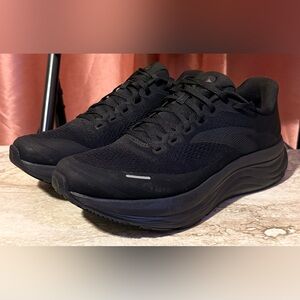 Sleek Black Athletic Shoes for Men